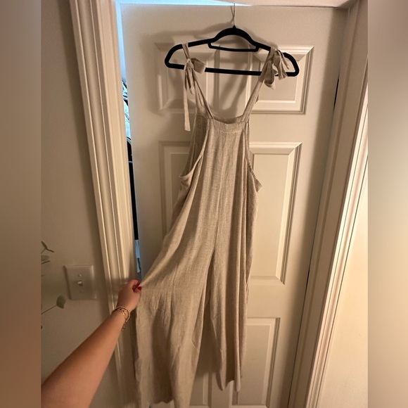 Linen Overalls - Picture 3 of 3